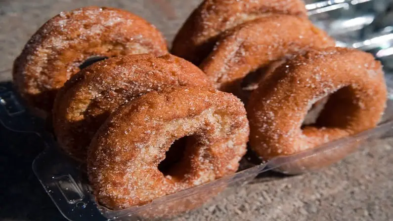 Best Spots Near the City for Apple Cider Donuts