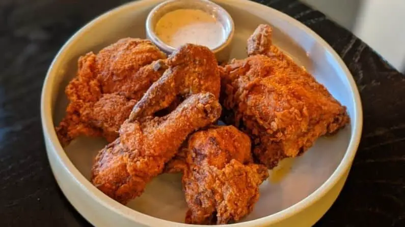 Best Fried Chicken in Boston: 10 Must-fry Restaurants & Places